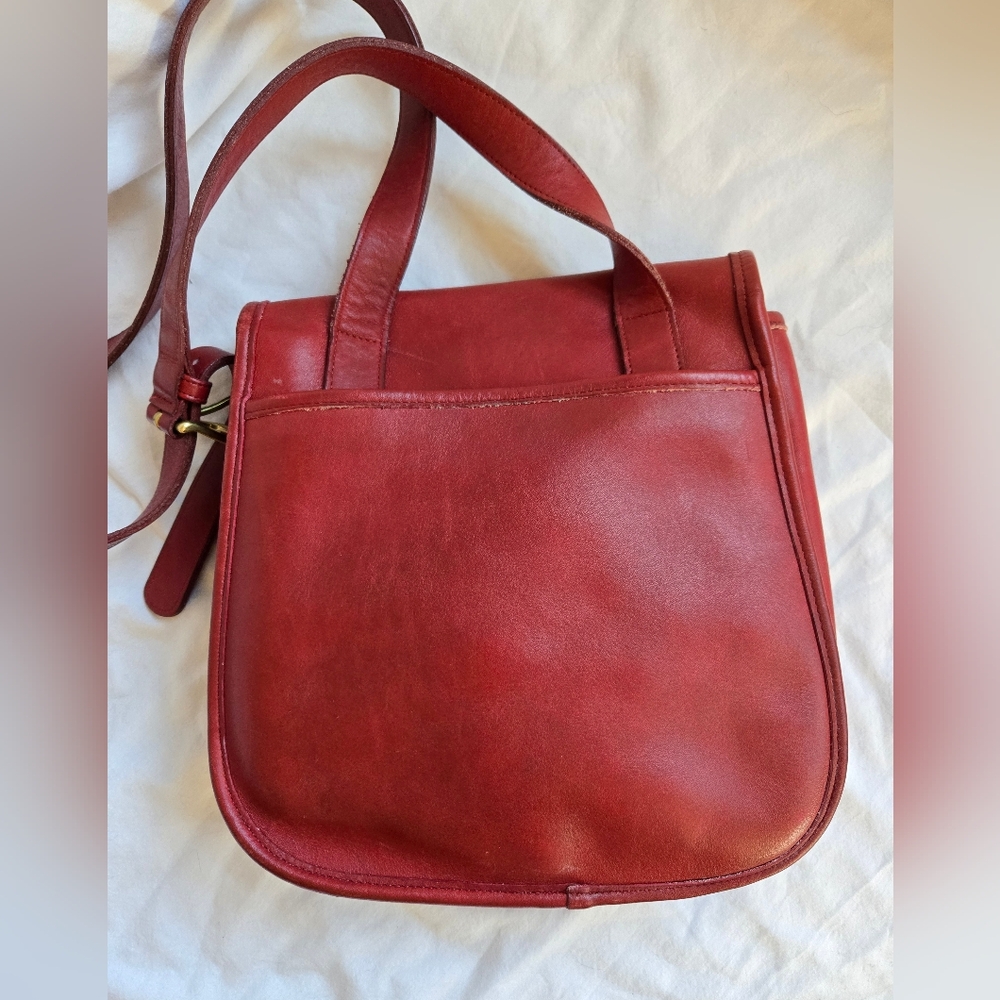 Vintage Coach Large Side Pack In Red - Picture 2 of 13